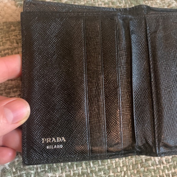 PRADA Vintage Trifold Wallet-100% Authentic - Picture 7 of 12